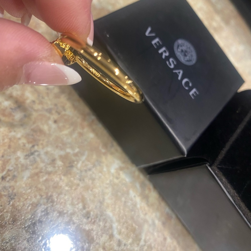 Versace Medusa Ring NIB - Picture 8 of 8